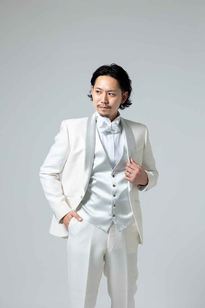 名古屋,フォトウェディング,男性,タキシード,白